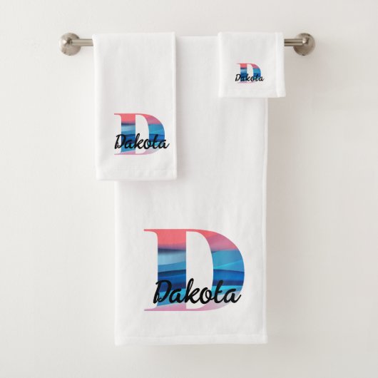 Geometrische letter D koraal roze monogram wit Bad Handdoek (Insitu)