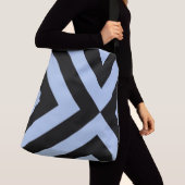 Geometrische lichtblauwe en zwarte Chevron Crossbody Tas (Dichtbij)
