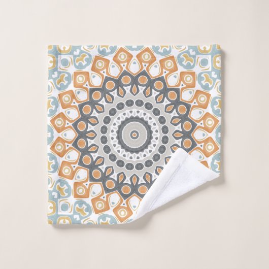 Geometrische mandala in Sinaasappel, grijs en blau Bad Handdoek (Wasdoekje)