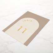 Geometrische minimale zand-beige baardbeton tabel folie uitnodiging (Gedraaid)