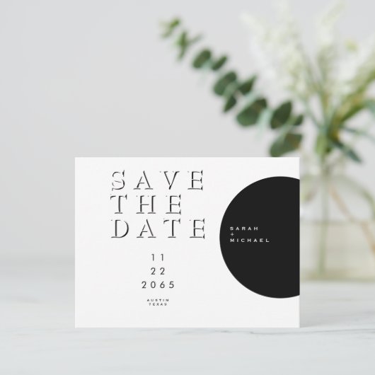 Geometrische moderne zwart-wit opslaan datum aankondigingskaart (Staand voorkant)