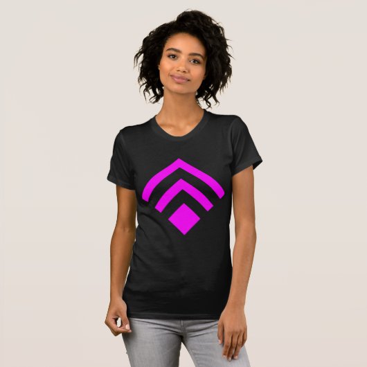 Geometrische Pijl 02 - Magenta T-shirt (Voorkant volledig)