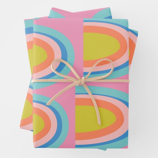 Geometrische regenboogpatronen afspelen in helder  inpakpapier vel (In situ)