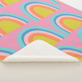 Geometrische regenboogpatronen afspelen in helder  sherpa deken (3/4)