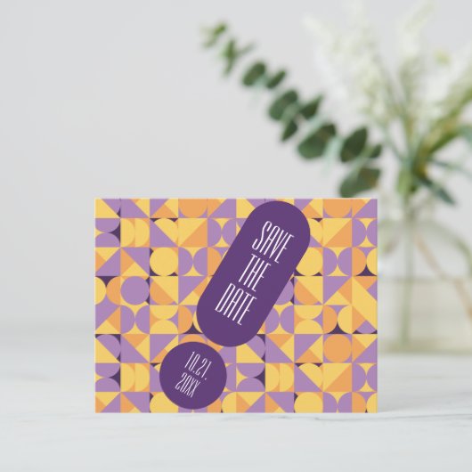 Geometrische Retro Vibes Herfstkleur Save the Date Briefkaart (Staand voorkant)