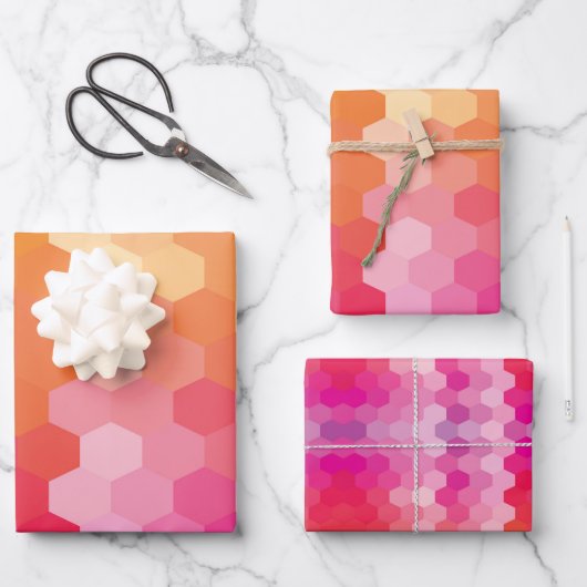 Geometrische Roze & Gele Hexagon Modern Gradient Inpakpapier Vel (Voorkant)