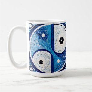 Geometrische Sereniteit: Blauw & Wit Yin Yang Koffiemok