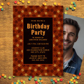 Geometrische verjaardagsuitnodiging Foto op Back R Kaart