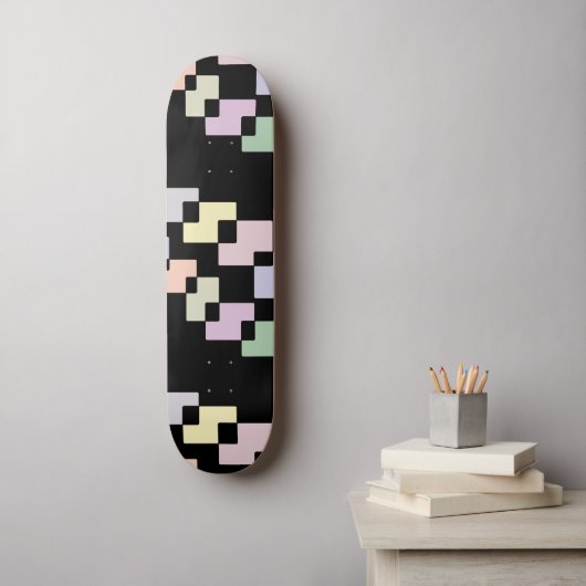 Geometrische verloopblokken op zwart persoonlijk skateboard (Muurkunst)