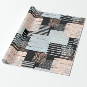 Geometrische vormen en strepen cadeaupapier (Uitgerold)