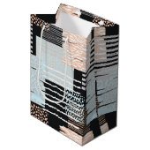 Geometrische vormen en strepen medium cadeauzakje (Voorkant Gekanteld)