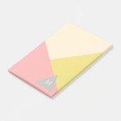 Geometrische vormen in pastelkleuren met monogram post-it® notes (Schuin)