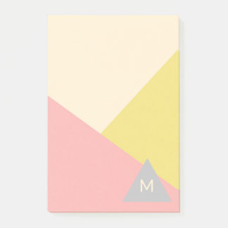 Geometrische vormen in pastelkleuren met monogram post-it® notes