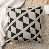 Geometrische zwarte en ivoren driehoek Moderne beh Kussen (Deken)
