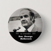 George McGovern Memorial Button (Voorkant)