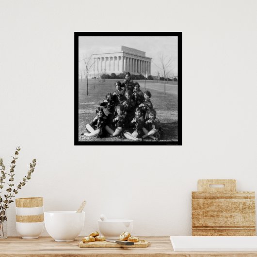 George Washington University Girls Rifle Team 1927 Poster (Keuken)