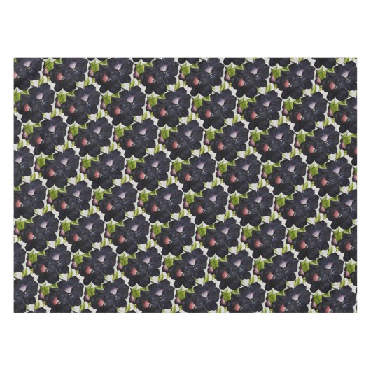 Georgia O'Keefe 1925 Black en Paarse Petunias Tafelkleed (Voorkant (Horizontaal))