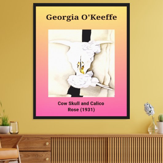 Georgia O'Keeffe: Koe schedel en Calico Roos (1931 Canvas Afdruk (Insitu (Woonkamer))