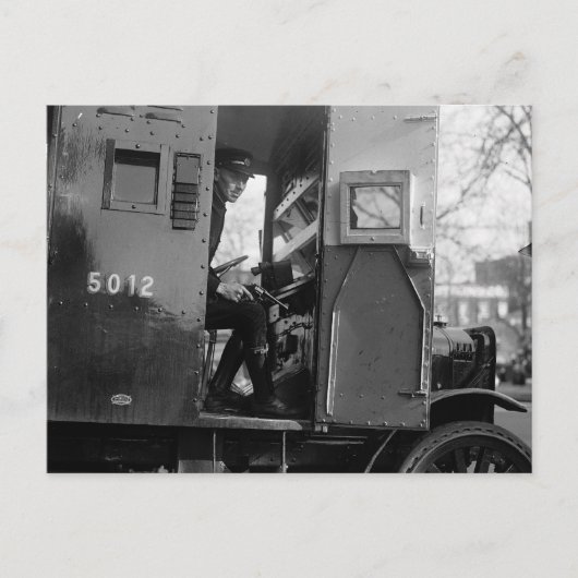Gepantserde Autobestuurder Met Pistool, 1925 Briefkaart (Voorkant)