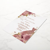 Gepantserde Blush met Real Roos Gold Quinceanera Folie Uitnodiging (Gedraaid)