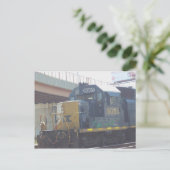 Geparkeerde locomotief briefkaart (Staand voorkant)