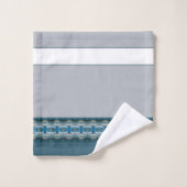 Gepattereerd in grijze en blauwe streep bad handdoek (Wasdoekje)