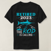 Gepensioneerd 2023 De Rod roept T-shirt (Design voorkant)
