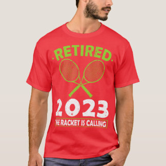Gepensioneerd 2023 Het tennisracket noemt tennis T-shirt