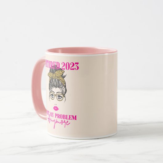 Gepensioneerd 2023 Ouderdoms Vrouwen krijgen een z Mok (Voorkant links)