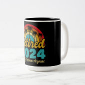 Gepensioneerd 2024 Mijn probleem niet meer, meer p Tweekleurige Koffiemok (Voorkant rechts)