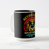 Gepensioneerd 2024 Mijn probleem niet meer, meer p Tweekleurige Koffiemok (Voorkant links)