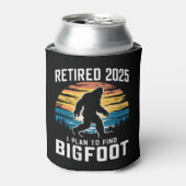 Gepensioneerd 2025 Ik ben van plan om Bigfoot pens Blikjeskoeler (Blikje Voorkant)