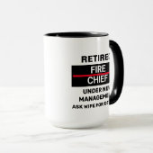 Gepensioneerd brandweercommandant grappig pensioen mok (Voorkant rechts)