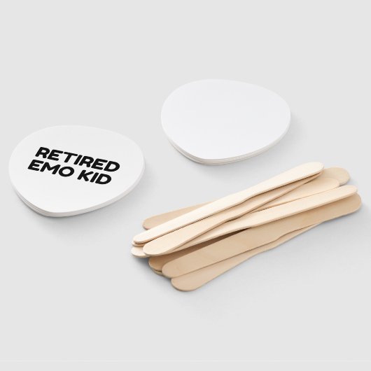 Gepensioneerd Emo Kind Funny Quote Handwaaier (Niet-gemonteerd)