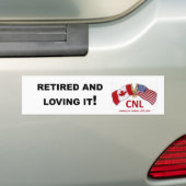 Gepensioneerd en liefhebbend bumpersticker (Op auto)