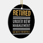 Gepensioneerd in verband met de nieuwe managementf keramisch ornament (Rechts)