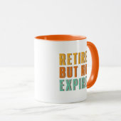 Gepensioneerd maar niet verlopen mok (Voorkant rechts)