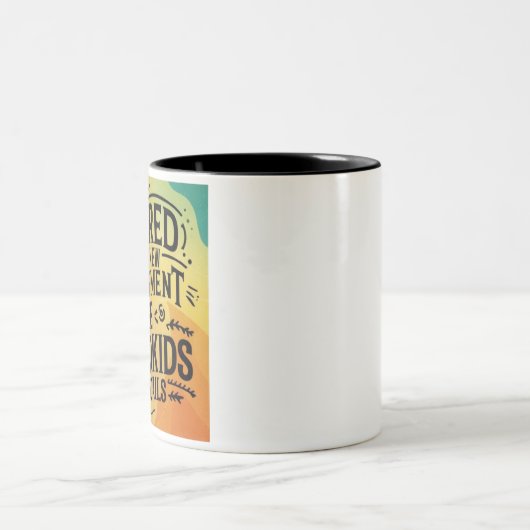 Gepensioneerd onder nieuw beheer Bekijk kleinkinde Tweekleurige Koffiemok (Center)