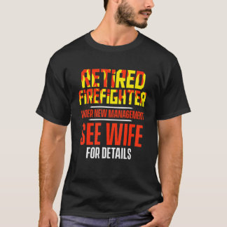 Gepensioneerde brandweerman ziet vrouw brandweerma t-shirt