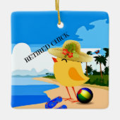 Gepensioneerde Chick bij het strand Keramisch Ornament (Voorkant)