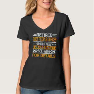 Gepensioneerde Chief People Officer onder nieuw ma T-shirt