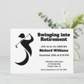 Gepensioneerde golfspeler moderne swingende golfer kaart (Staand voorkant)