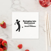 Gepensioneerde golfspeler Swinging in Pensioen-mod Servet (Insitu)