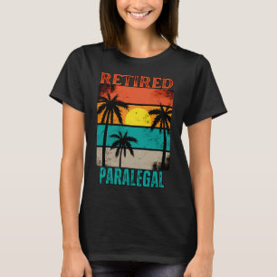 Gepensioneerde journalist gaat vissen t-shirt