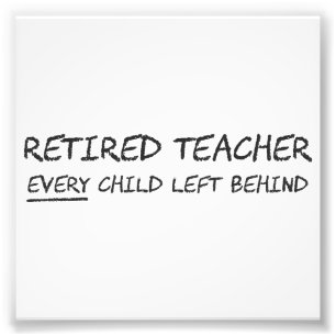 Gepensioneerde leraar elk kind dat achter de rug i foto afdruk