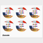 Gepensioneerde leraar, strandtafereel, ronde sticker (Vel)