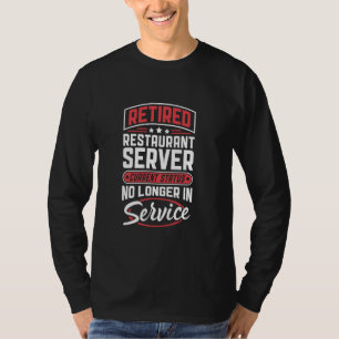 Gepensioneerde restaurantserver niet meer in diens t-shirt