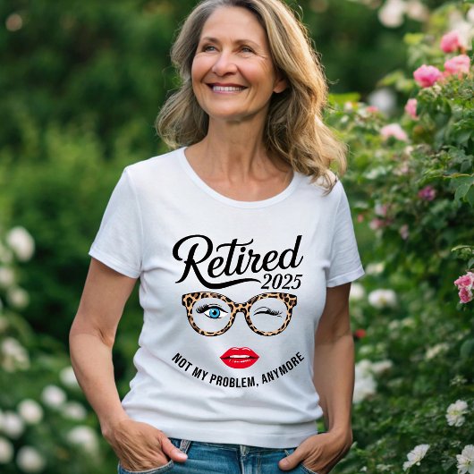 Gepensioneerde vrouw 2025 t-shirt