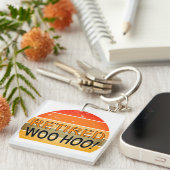 Gepensioneerde Woo Hoo met zonsondergang Sleutelhanger (Voorkant Rechts)