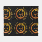 Gepersonaliseerd 2024 TOTALE ZONSVERDUISTERING Fam Fleece Deken (Voorkant (Horizontaal))